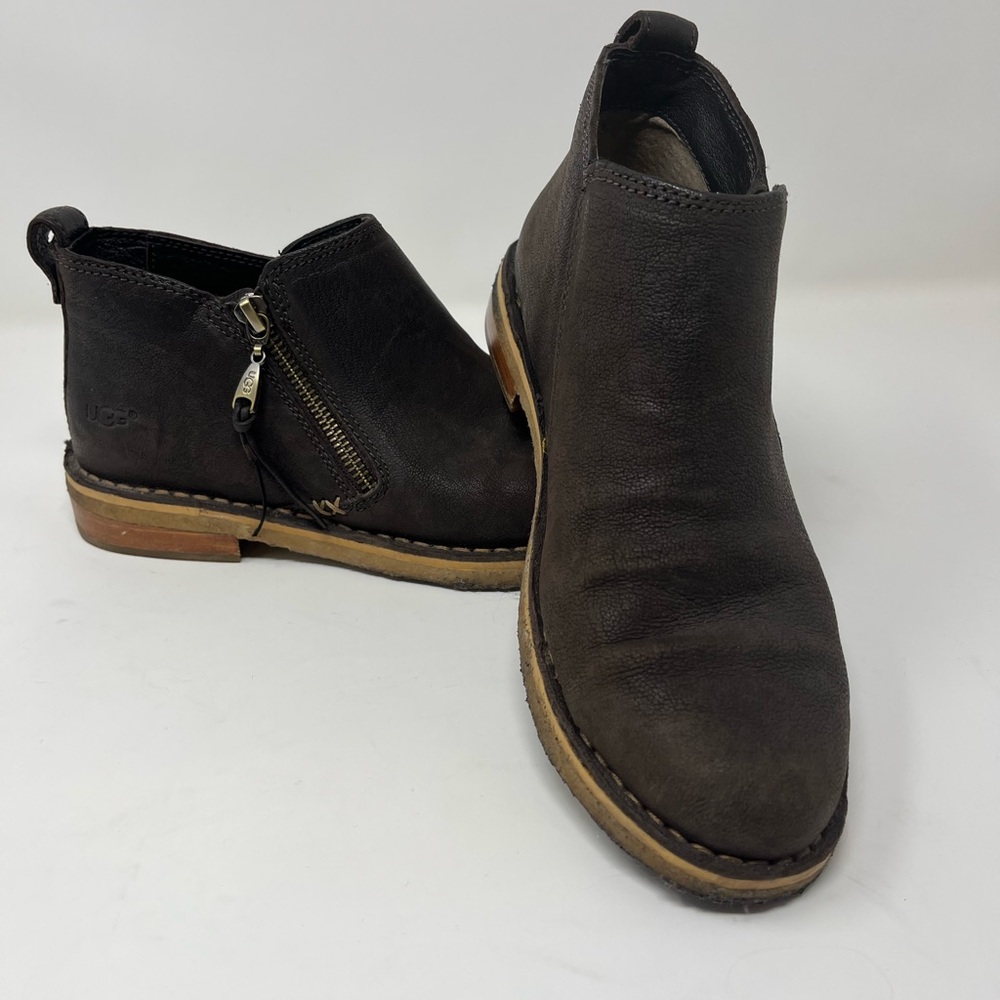 Ugg dark brown leather booties 37.5 USA 6.5